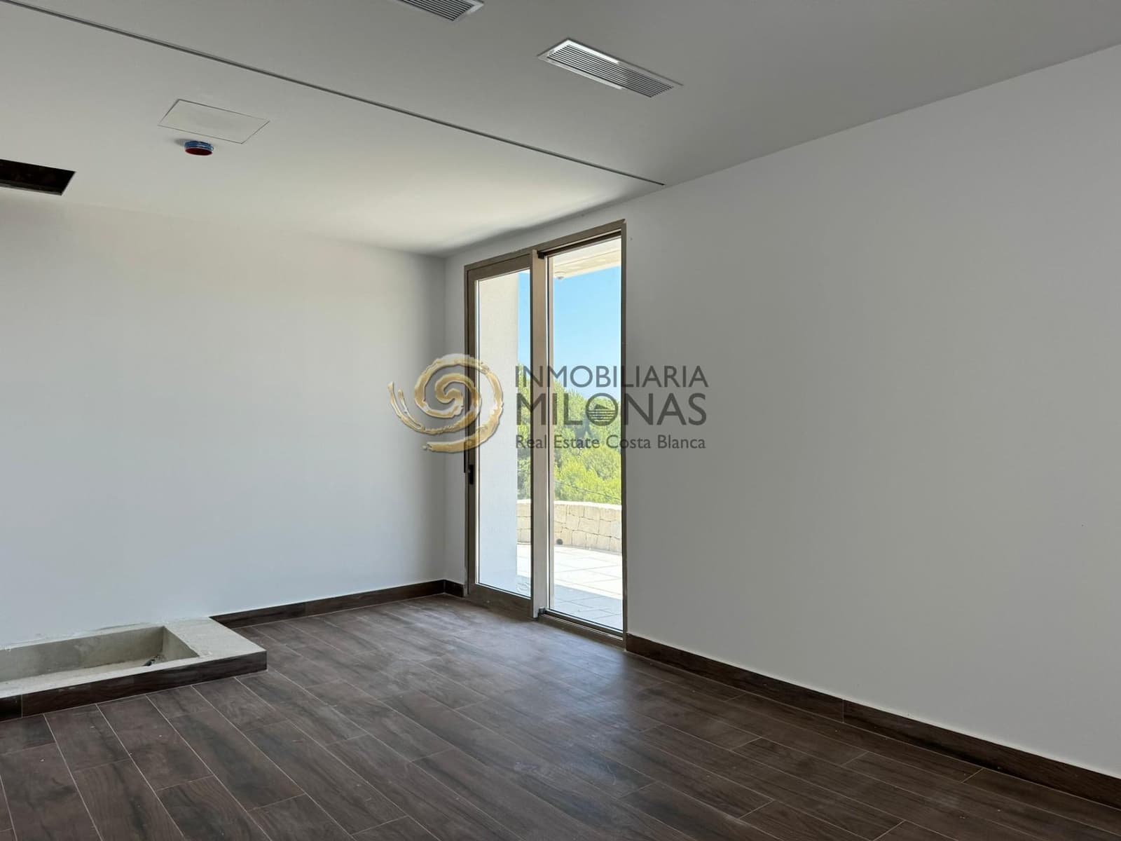 Chalet de 6 habitaciones en Benidorm en venta con piscina garaje - 2.650.000 € (Ref: 8865870)