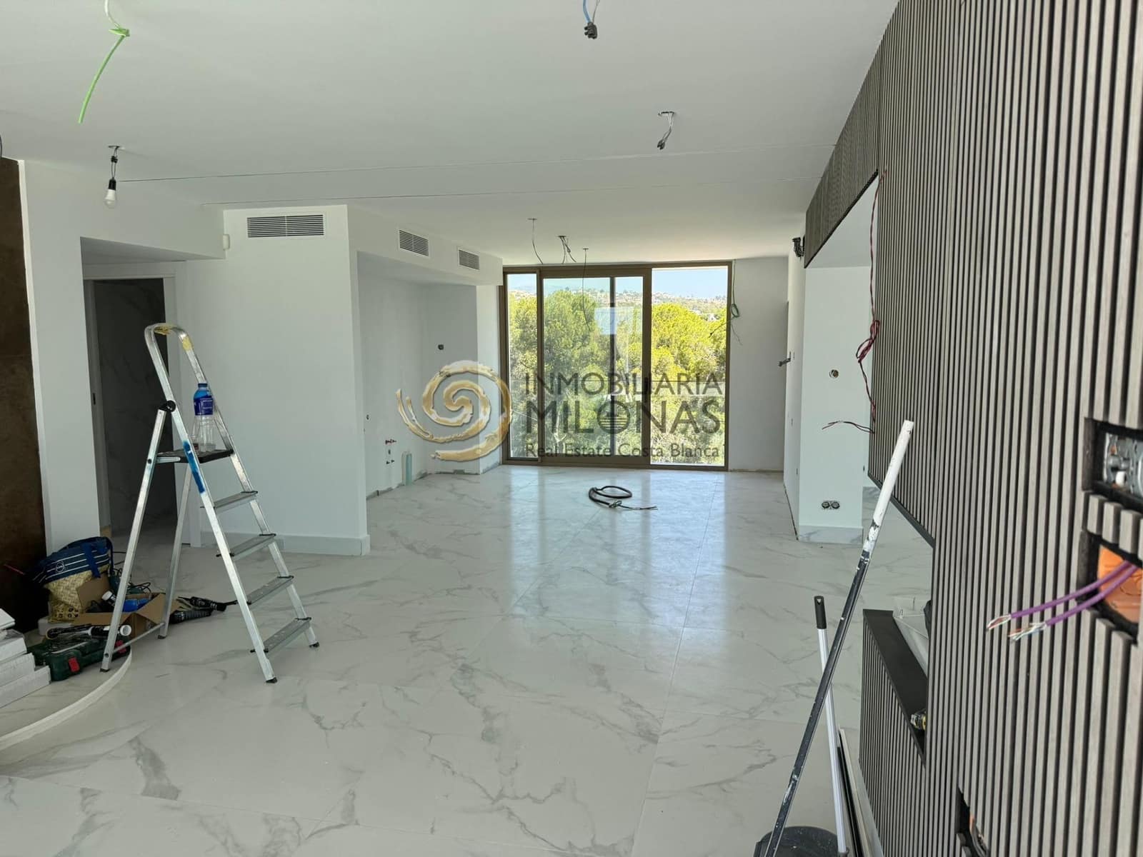 Chalet de 6 habitaciones en Benidorm en venta con piscina garaje - 2.650.000 € (Ref: 8865870)