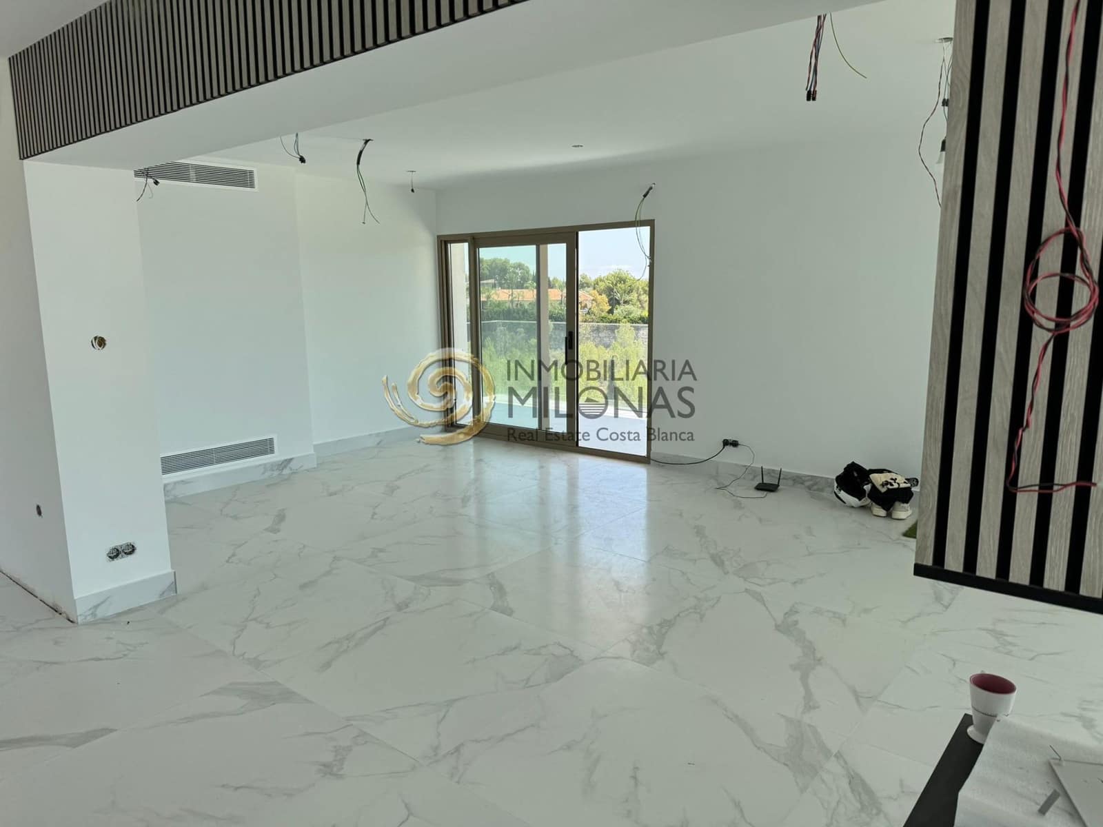 Chalet de 6 habitaciones en Benidorm en venta con piscina garaje - 2.650.000 € (Ref: 8865870)