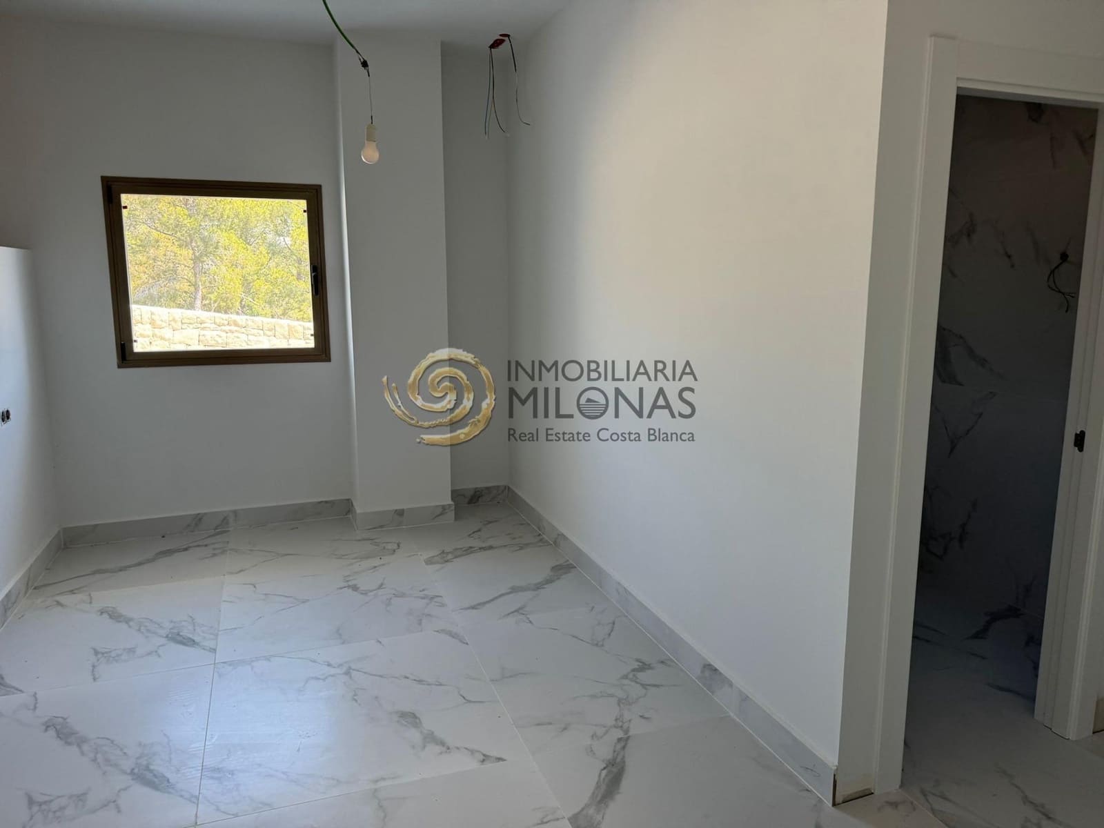 Chalet de 6 habitaciones en Benidorm en venta con piscina garaje - 2.650.000 € (Ref: 8865870)