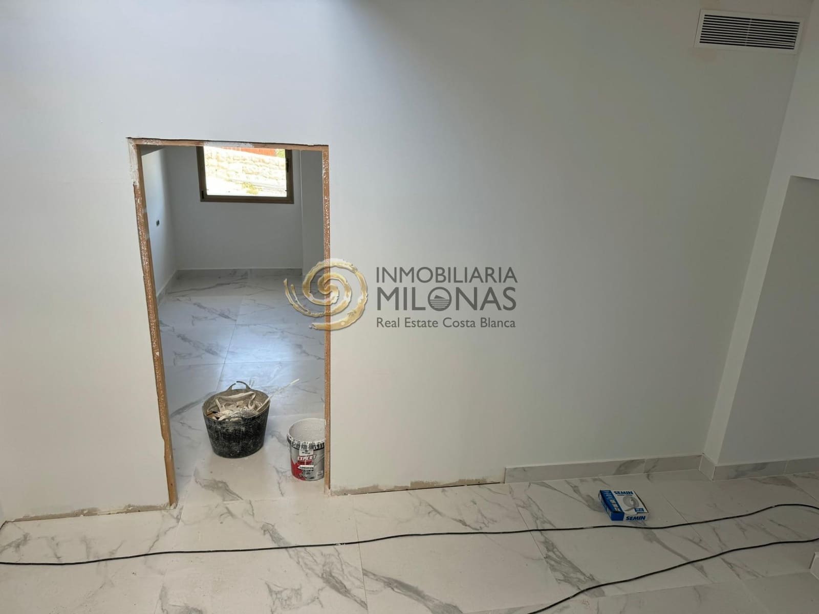 Chalet de 6 habitaciones en Benidorm en venta con piscina garaje - 2.650.000 € (Ref: 8865870)