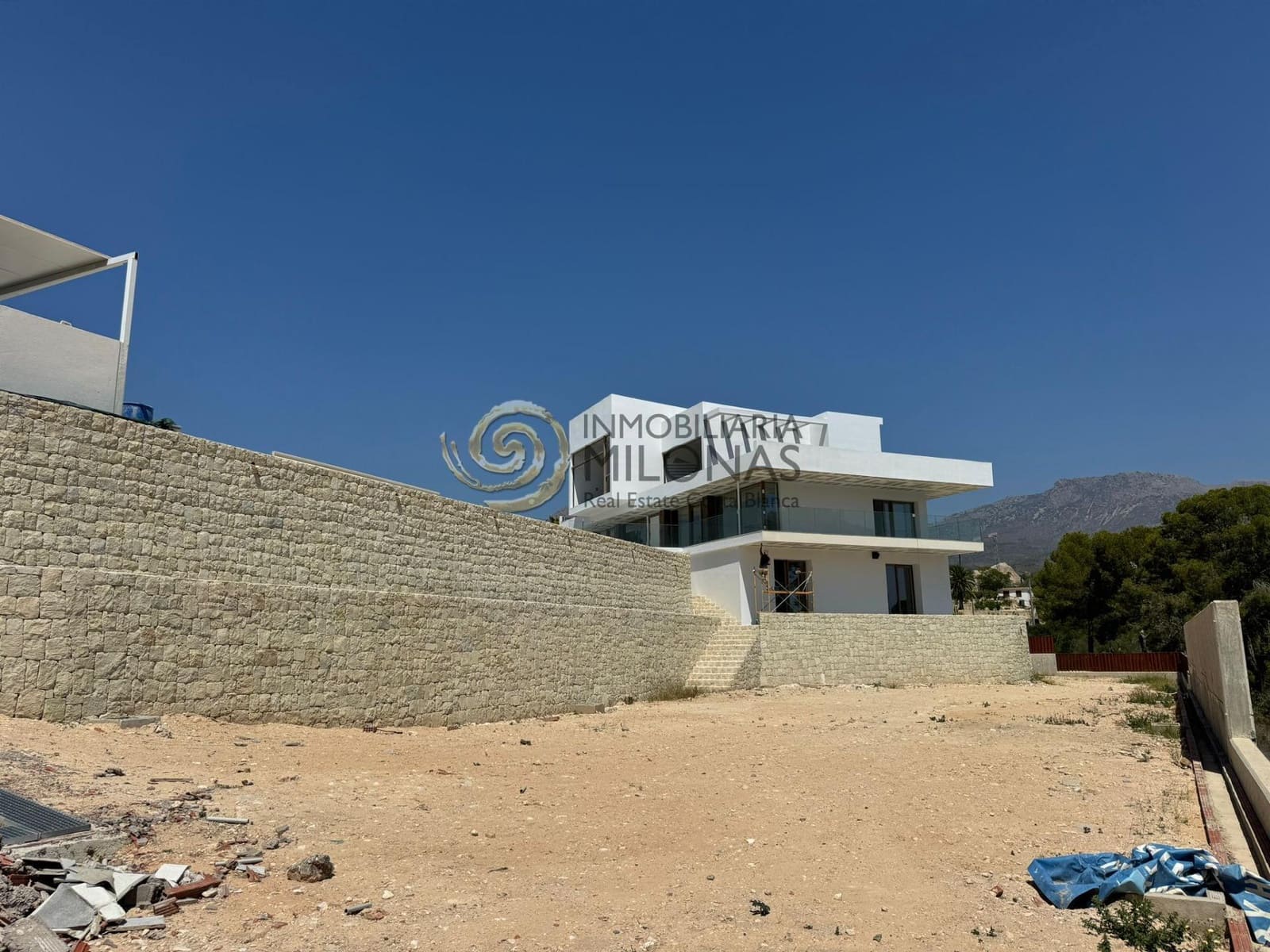 Chalet de 6 habitaciones en Benidorm en venta con piscina garaje - 2.650.000 € (Ref: 8865870)