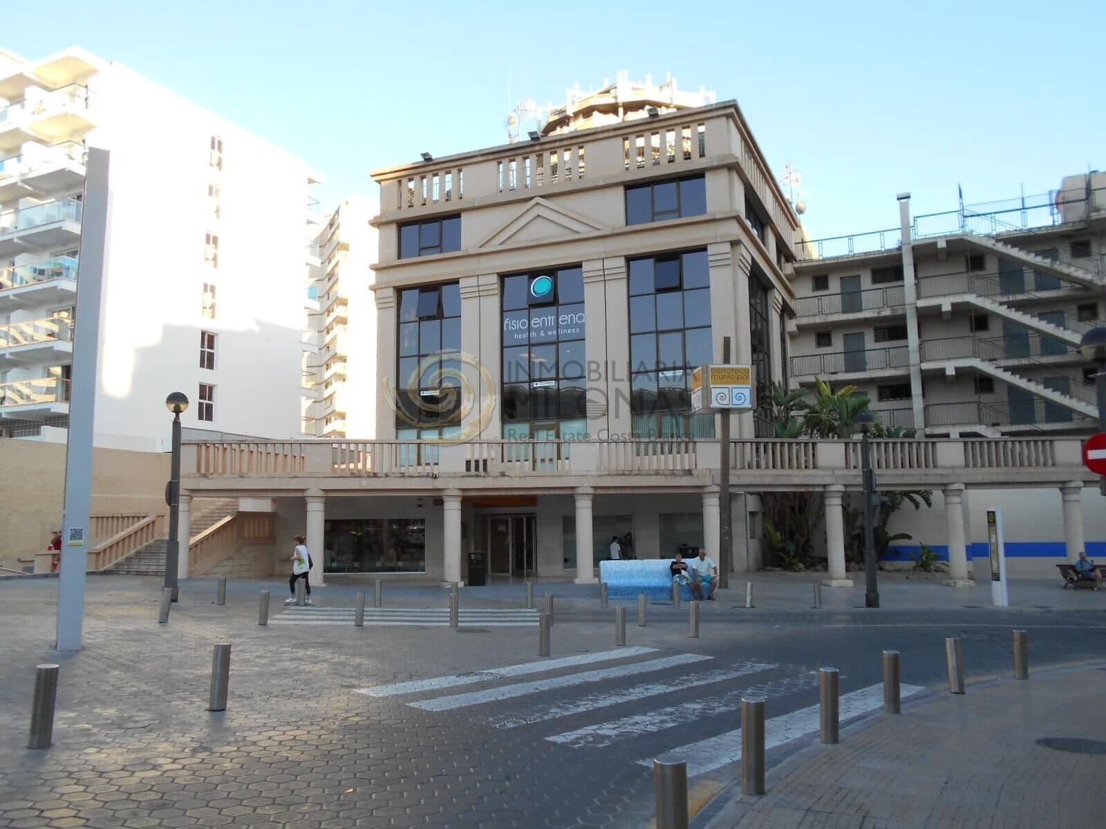 Garage til salg i Benidorm - € 60.000 (Ref: 8865878)