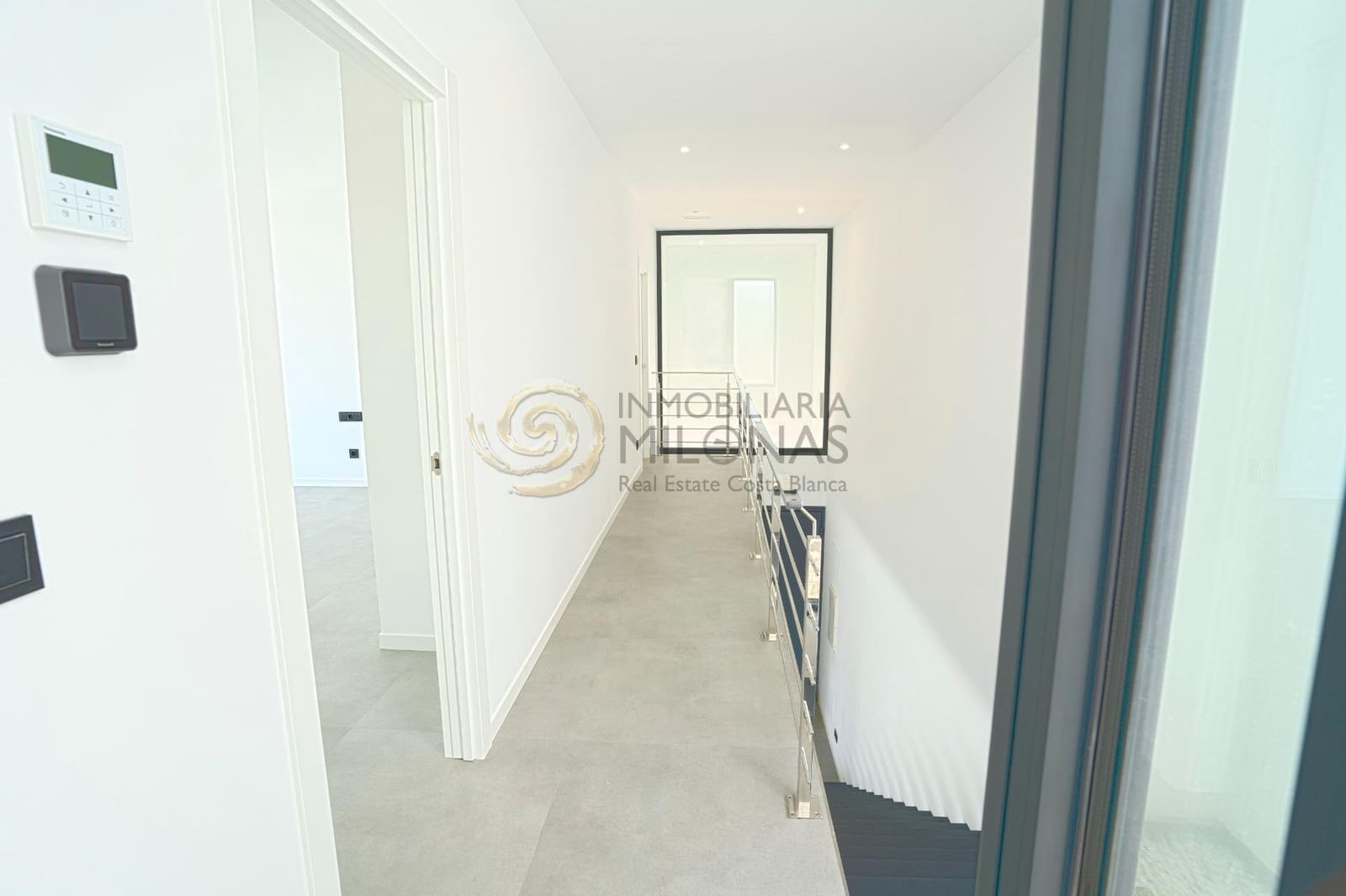 Chalet de 4 habitaciones en Calpe / Calp en venta con piscina - 1.290.000 € (Ref: 8865892)