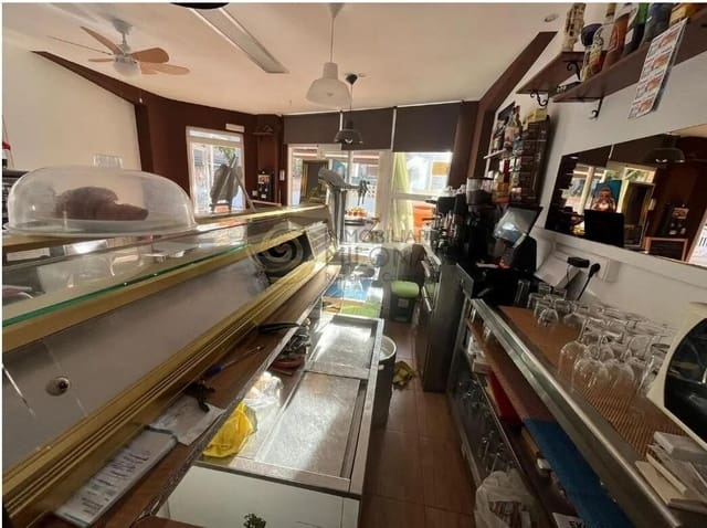 Commercial for sale in Benidorm - € 111,500 (Ref: 8865899)