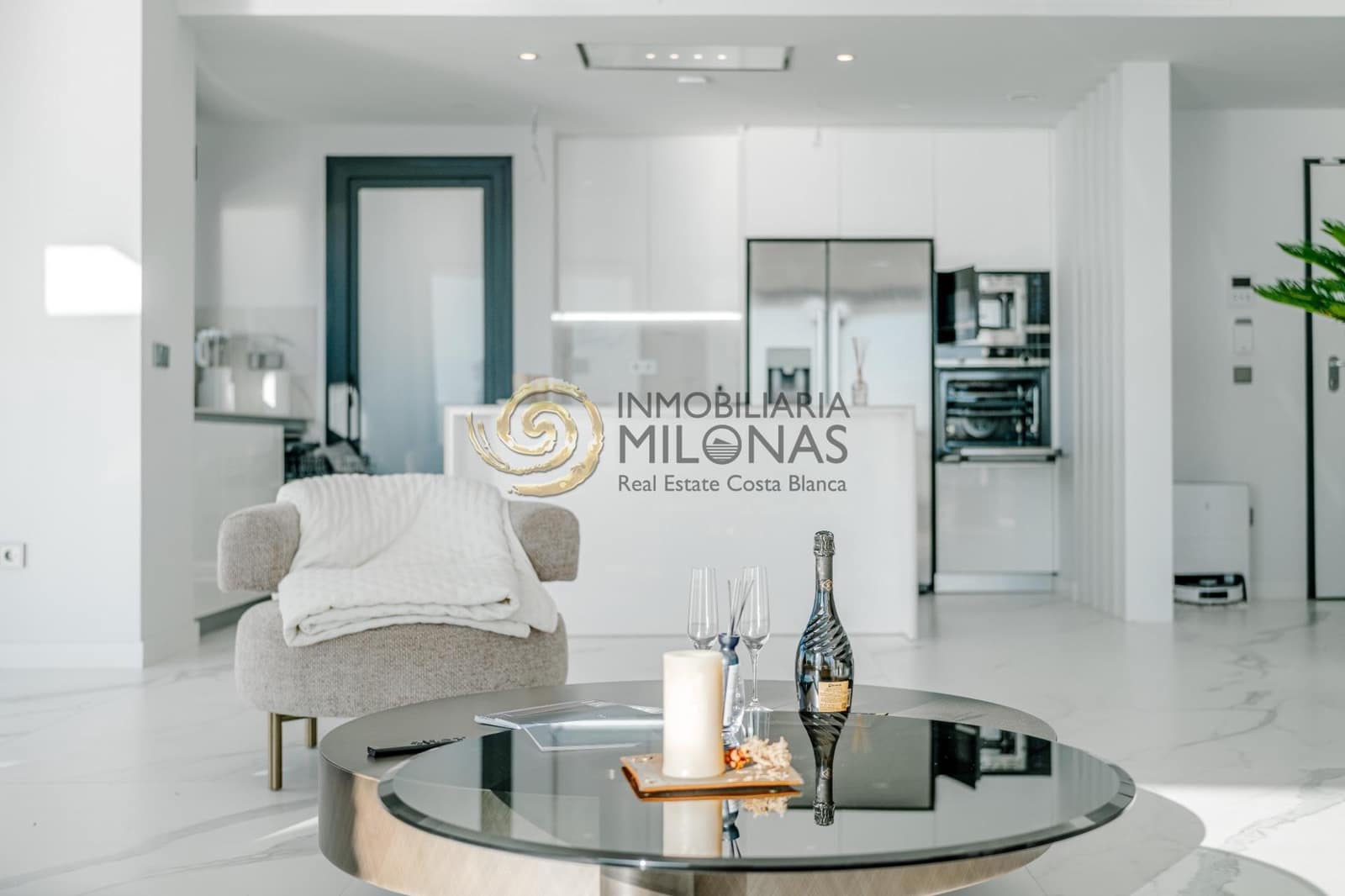 2 chambre Appartement à vendre à Benidorm avec piscine garage - 1 569 000 € (Ref: 8865902)