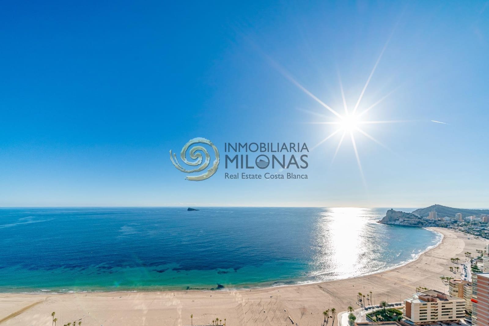 2 chambre Appartement à vendre à Benidorm avec piscine garage - 1 569 000 € (Ref: 8865902)