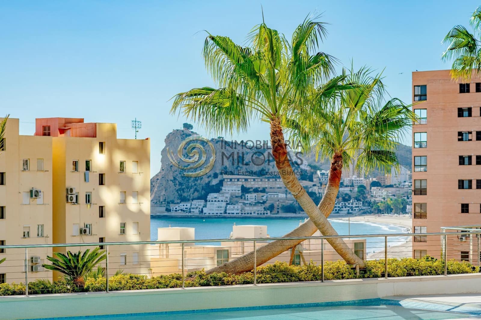 2 chambre Appartement à vendre à Benidorm avec piscine garage - 1 569 000 € (Ref: 8865902)