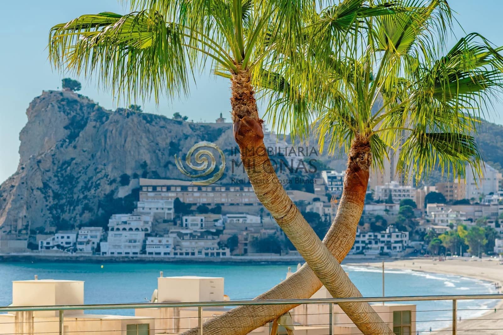 2 chambre Appartement à vendre à Benidorm avec piscine garage - 1 569 000 € (Ref: 8865902)