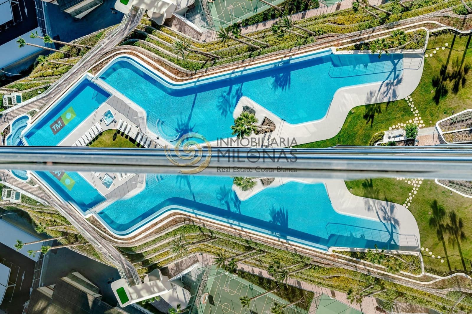 2 chambre Appartement à vendre à Benidorm avec piscine garage - 1 569 000 € (Ref: 8865902)