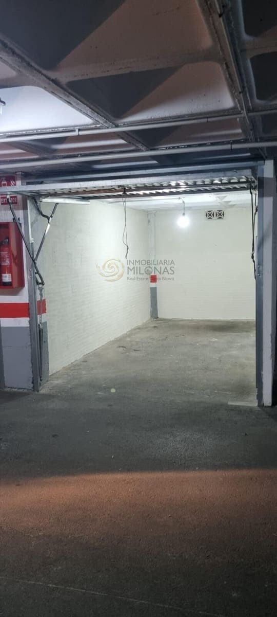 Garage til salg i Benidorm - € 23.900 (Ref: 8865909)
