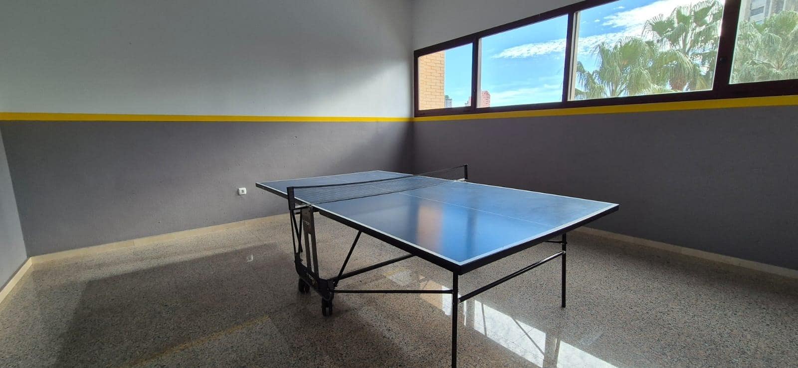 1 Zimmer Apartment zu verkaufen in Benidorm mit Pool Garage - 259.000 € (Ref: 8865913)