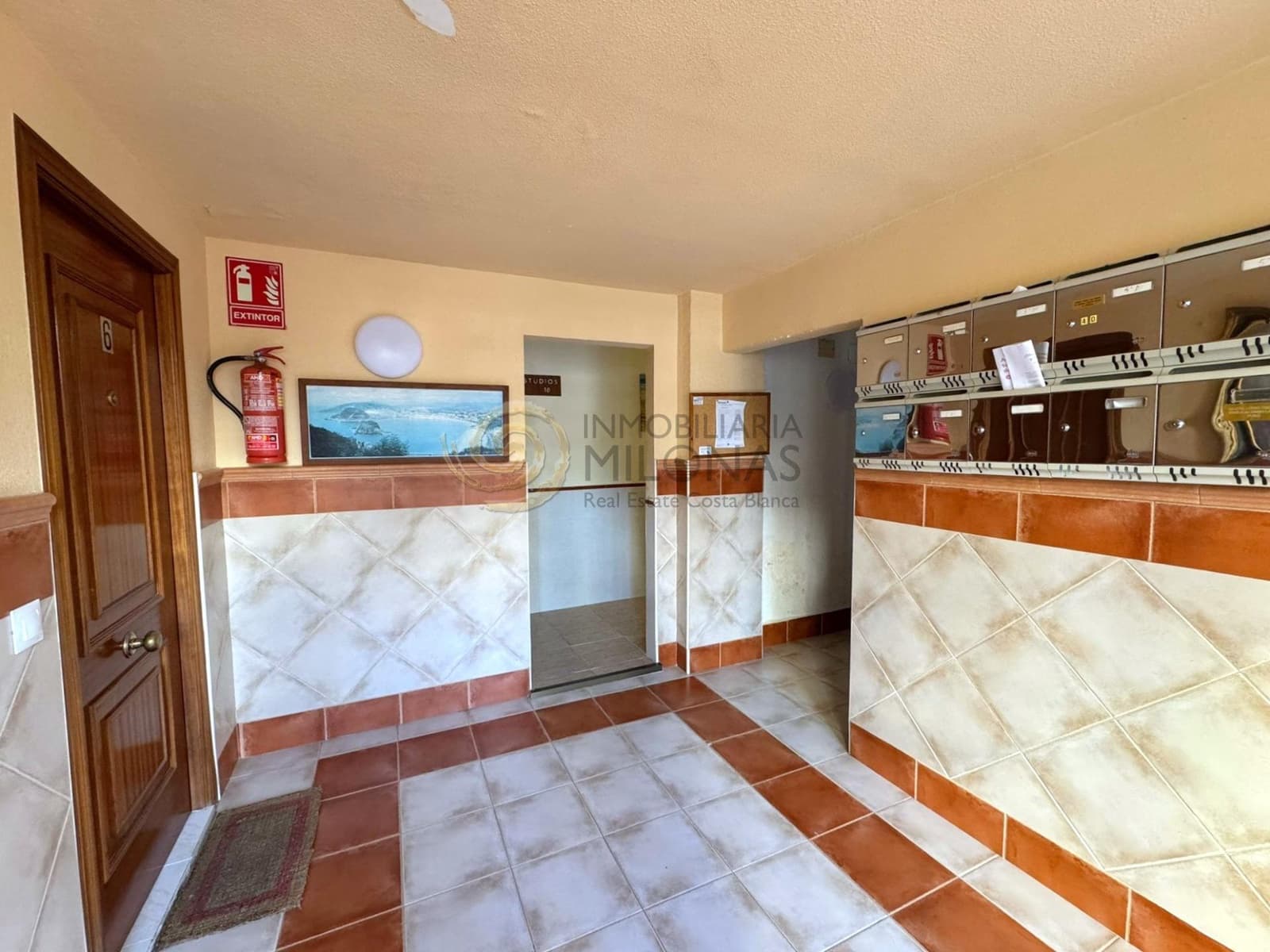 Studio til salg i Benidorm med swimmingpool - € 159.500 (Ref: 8865924)