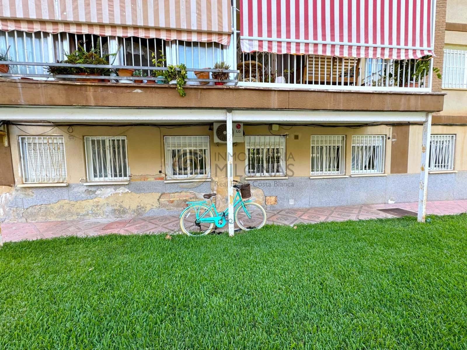 Studio til salg i Benidorm med swimmingpool - € 159.500 (Ref: 8865924)