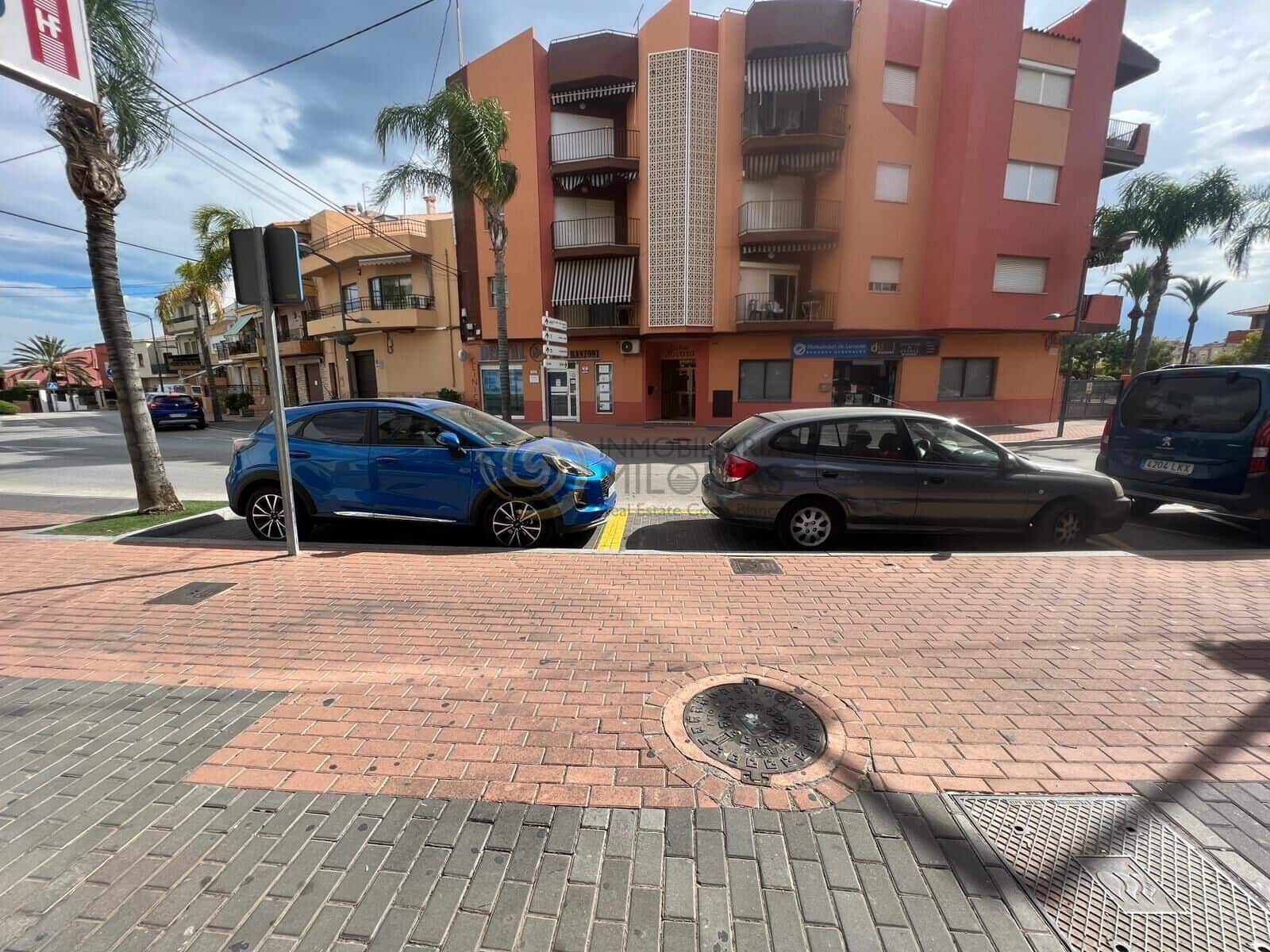 Erhverv til salg i La Nucia - € 410.000 (Ref: 8865932)