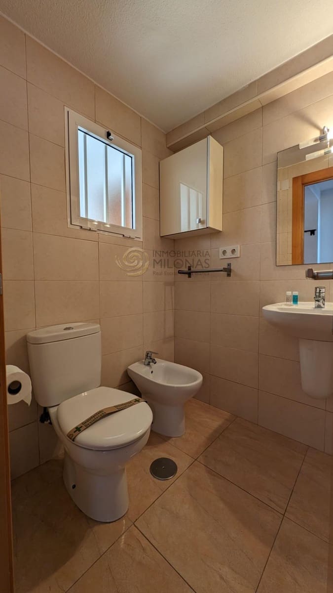 1 bedroom Apartment for sale in Benidorm with pool - € 233,000 (Ref: 8865946)