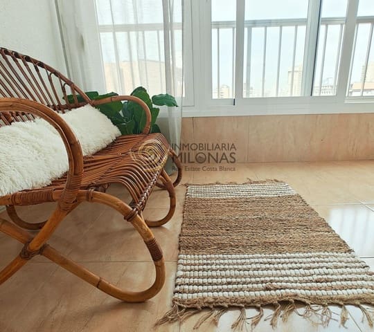 1 sypialnia Apartament na sprzedaż w Playa Levante, Benidorm z basenem - 254 520 € (Ref: 8865946)