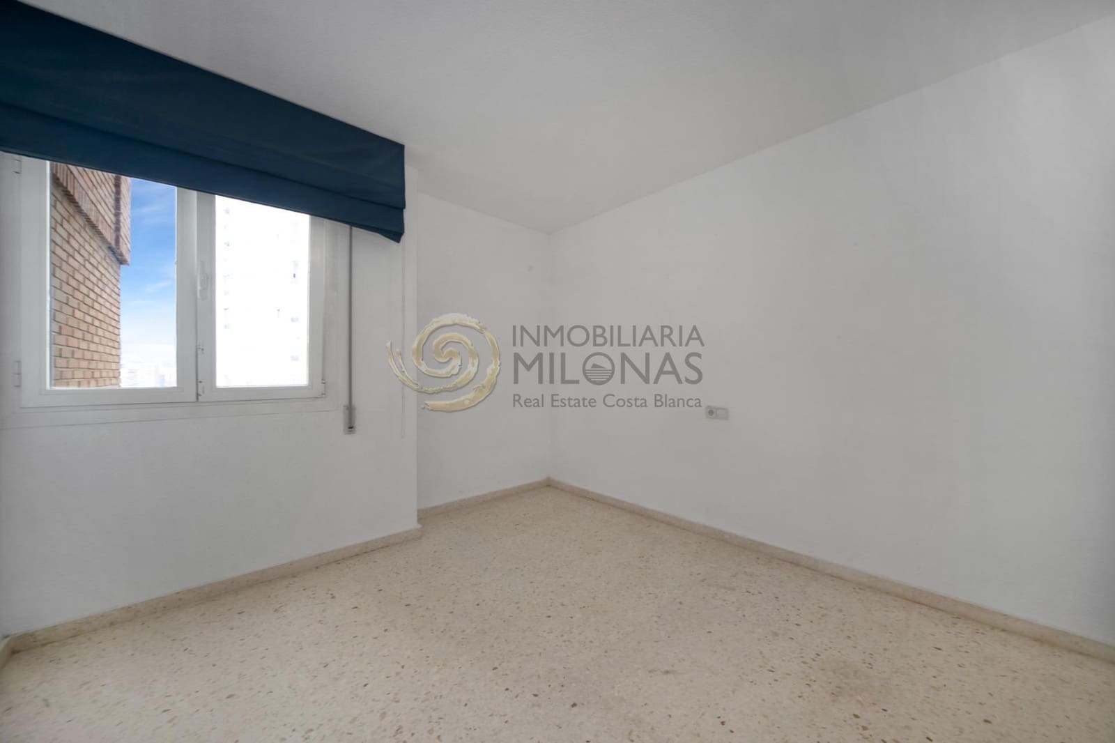 3 soveværelse Lejlighed til salg i Benidorm med swimmingpool - € 369.900 (Ref: 8865948)