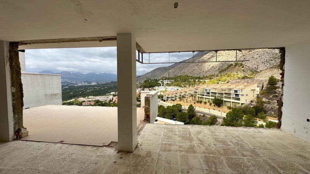 Chalet de 4 habitaciones en Altea en venta con piscina - 890.000 € (Ref: 8865949)