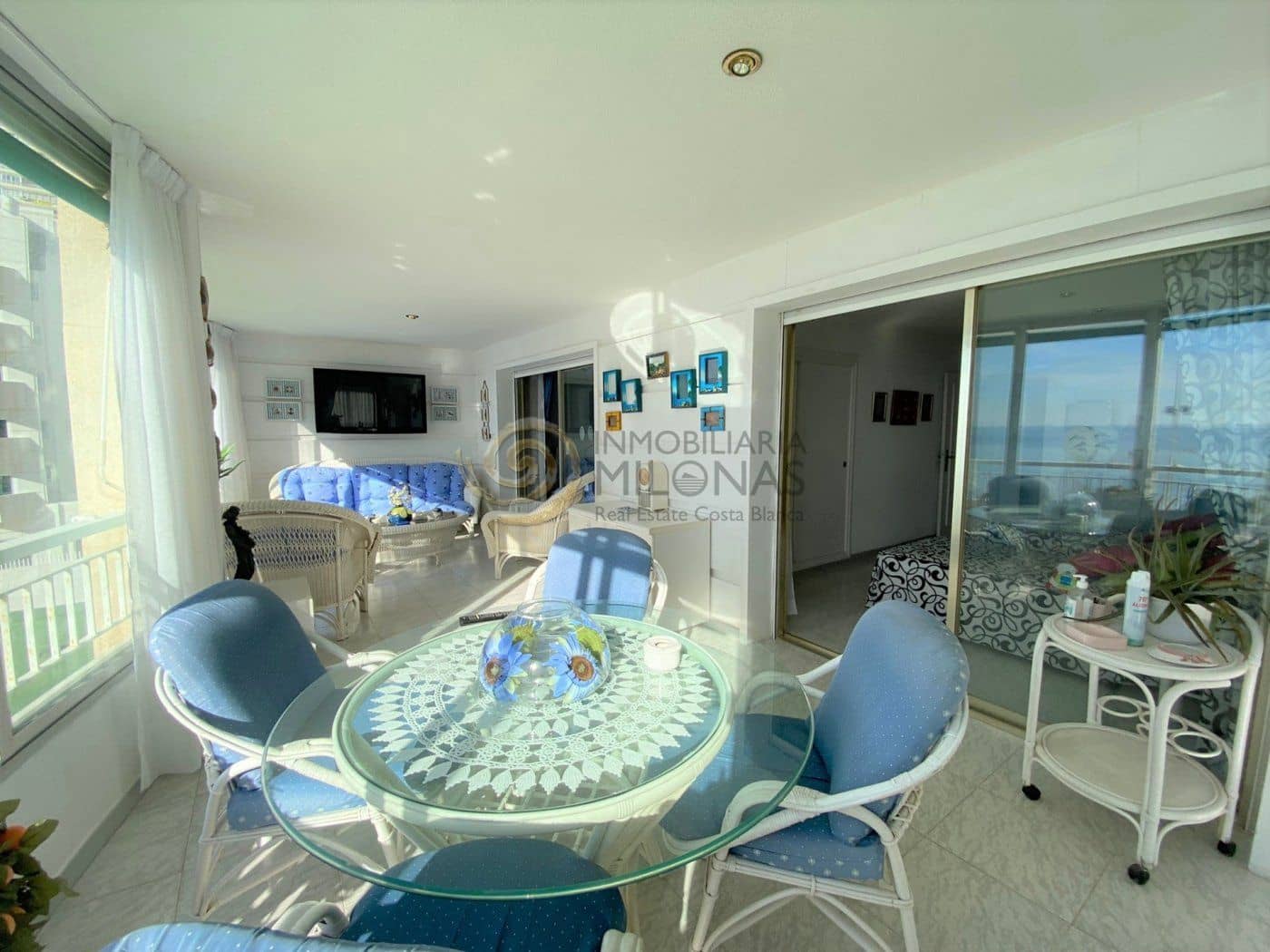 4 bedroom Flat for sale in Benidorm with pool garage - € 650,000 (Ref: 8865958)