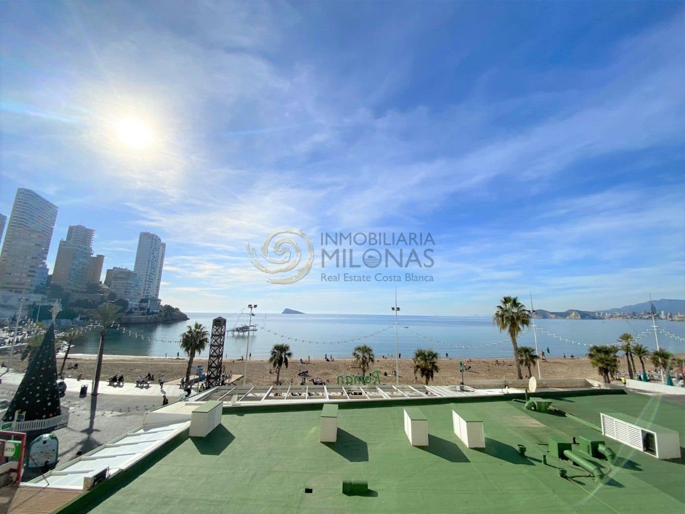4 bedroom Flat for sale in Benidorm with pool garage - € 650,000 (Ref: 8865958)