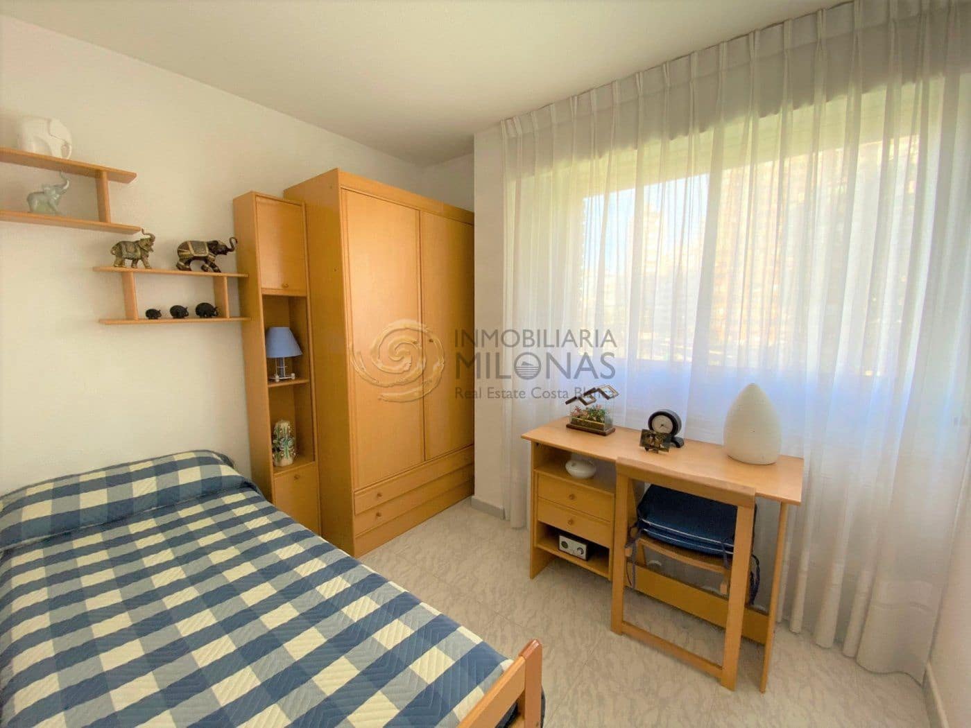 4 bedroom Flat for sale in Benidorm with pool garage - € 650,000 (Ref: 8865958)