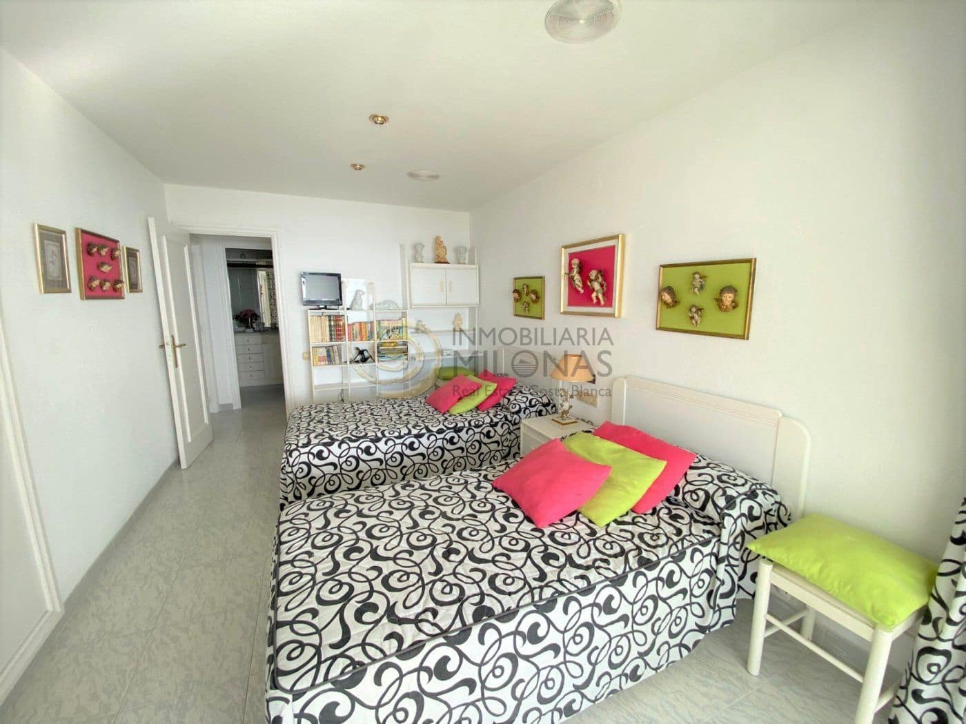 4 bedroom Flat for sale in Benidorm with pool garage - € 650,000 (Ref: 8865958)