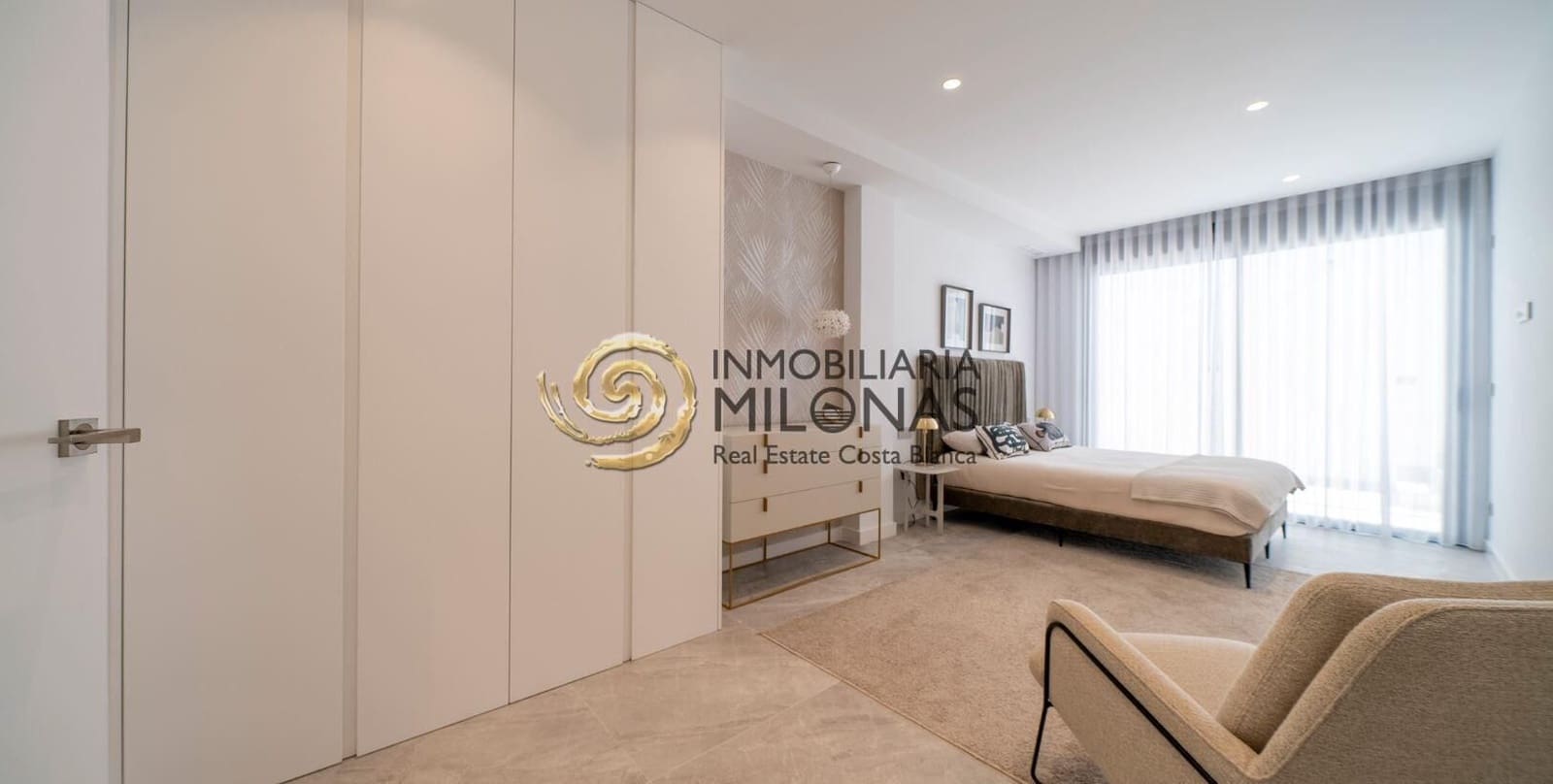 4 bedroom Villa for sale in Finestrat with pool - € 1,400,000 (Ref: 8865959)