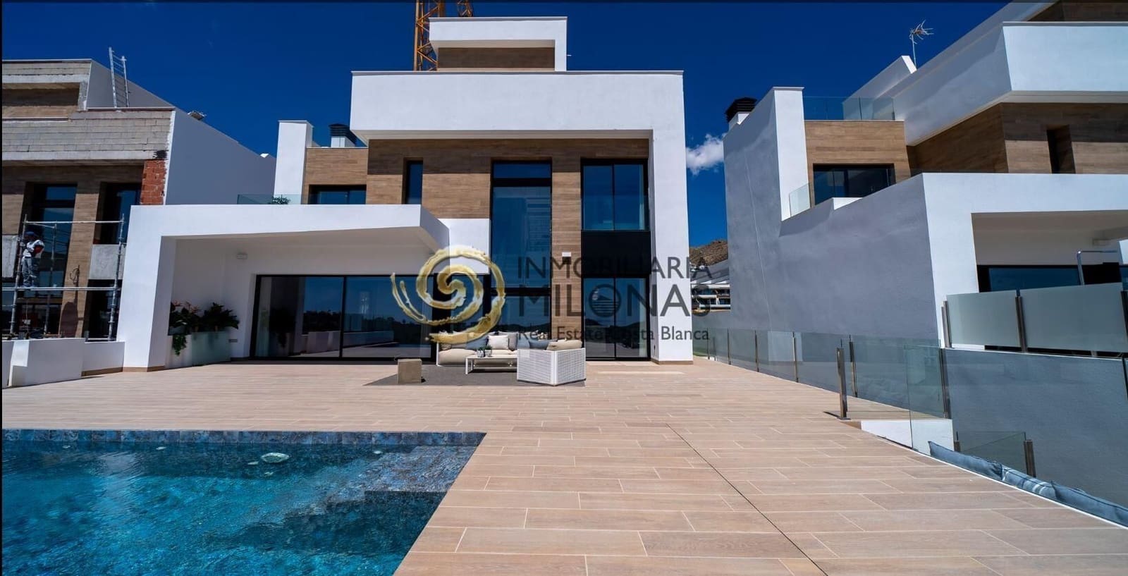 4 bedroom Villa for sale in Finestrat with pool - € 1,400,000 (Ref: 8865959)
