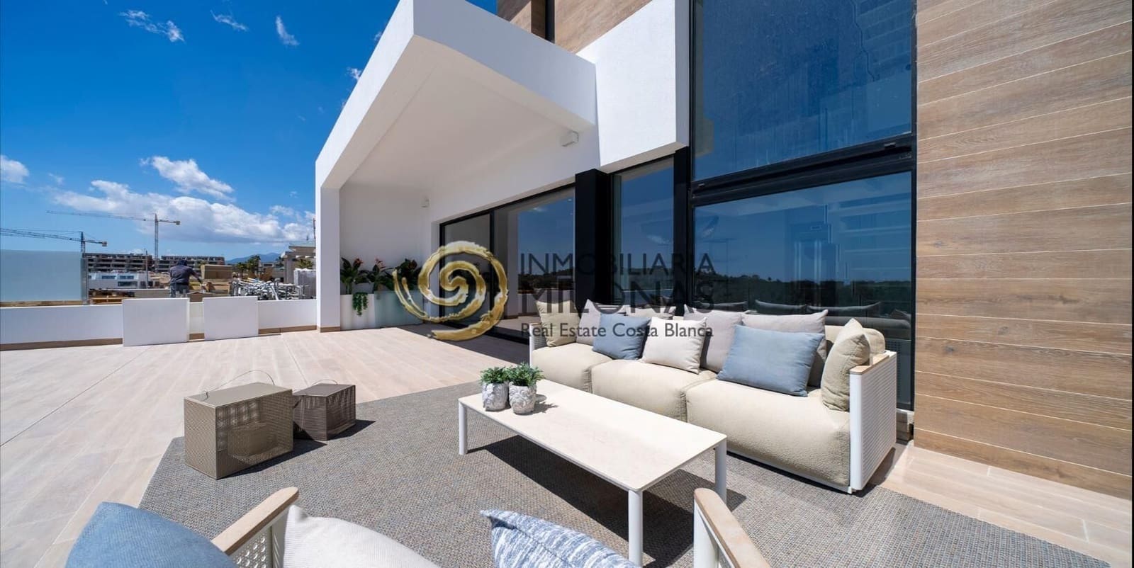 4 bedroom Villa for sale in Finestrat with pool - € 1,400,000 (Ref: 8865959)