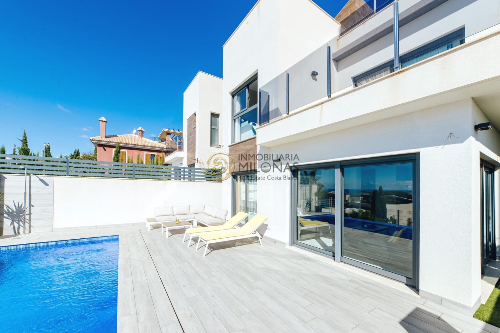 3 bedroom Villa for sale in Finestrat with pool - € 695,000 (Ref: 8865964)