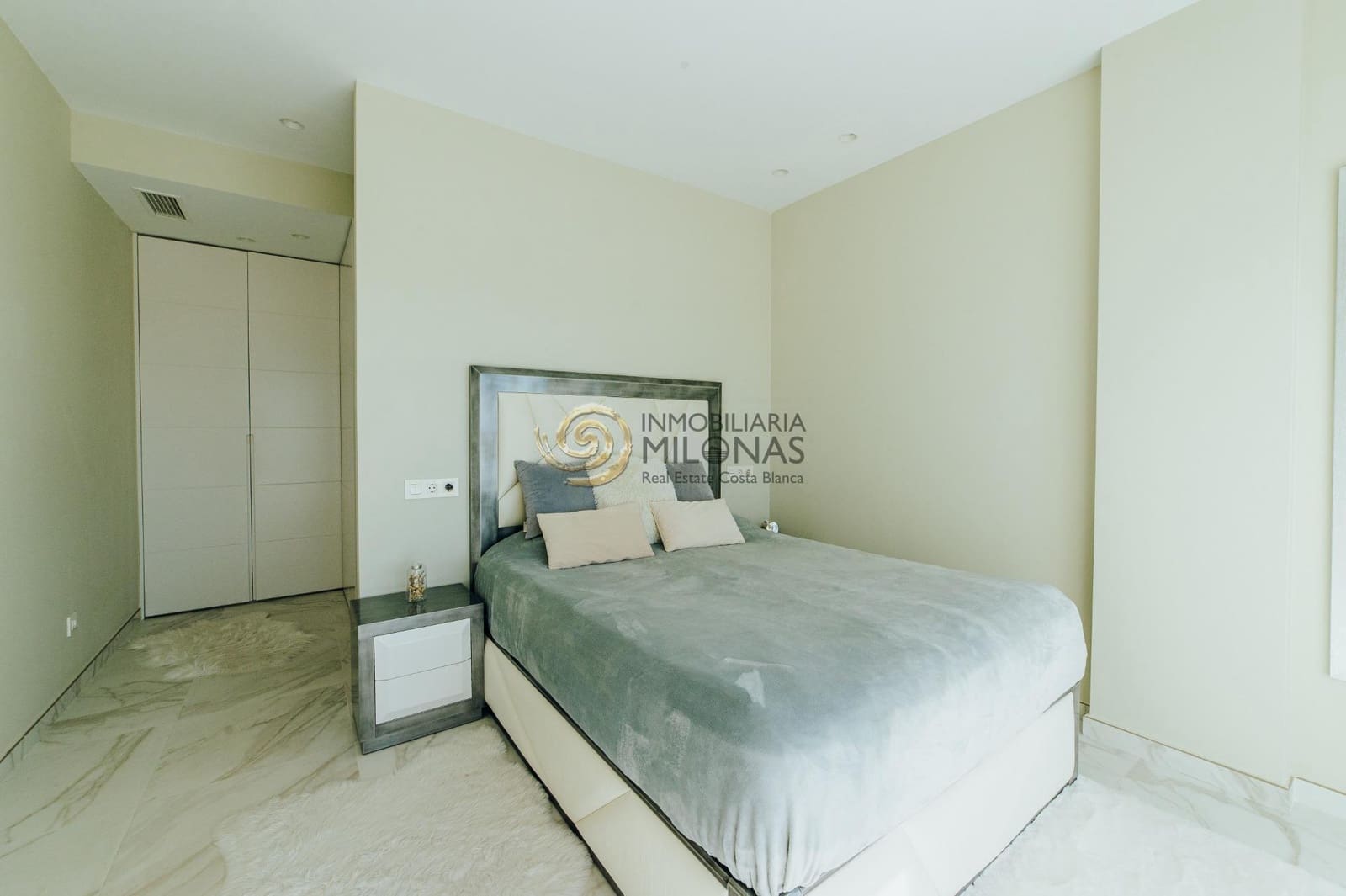 3 bedroom Villa for sale in Finestrat with pool - € 695,000 (Ref: 8865964)