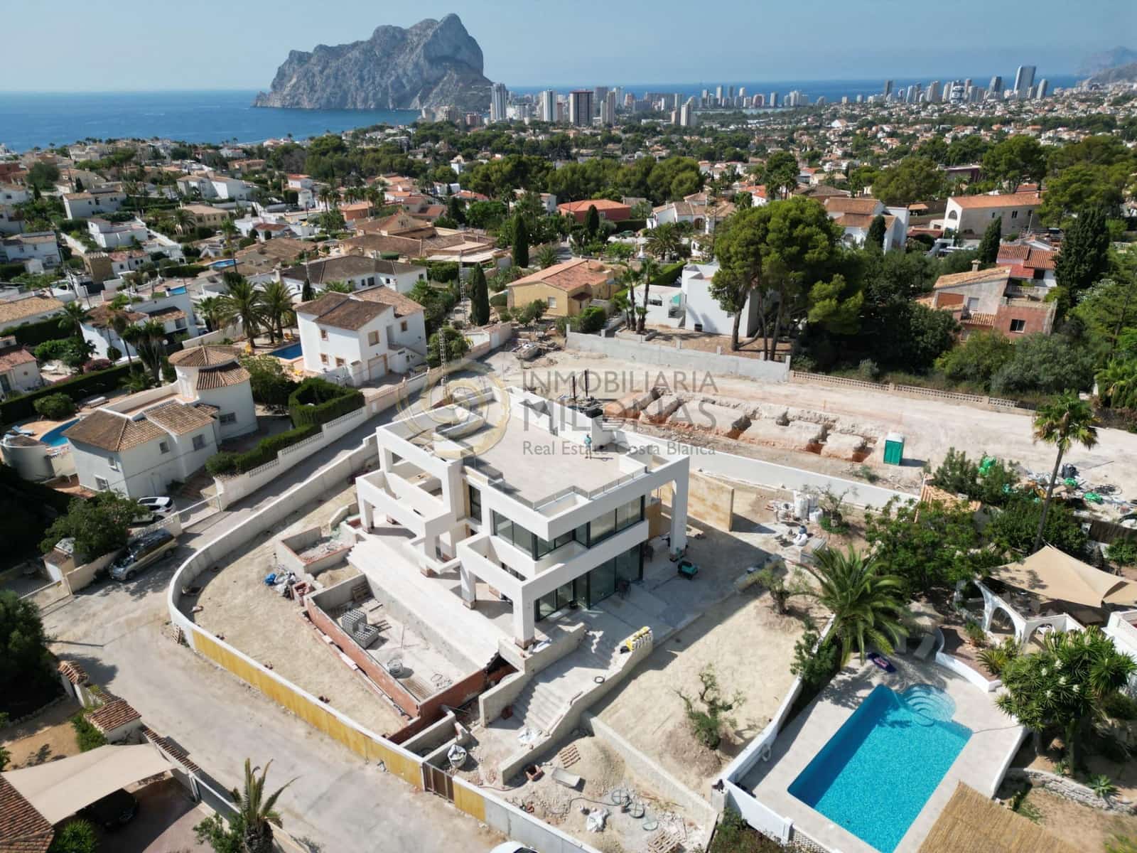 4 bedroom Villa for sale in Benissa with pool - € 2,260,000 (Ref: 8865966)