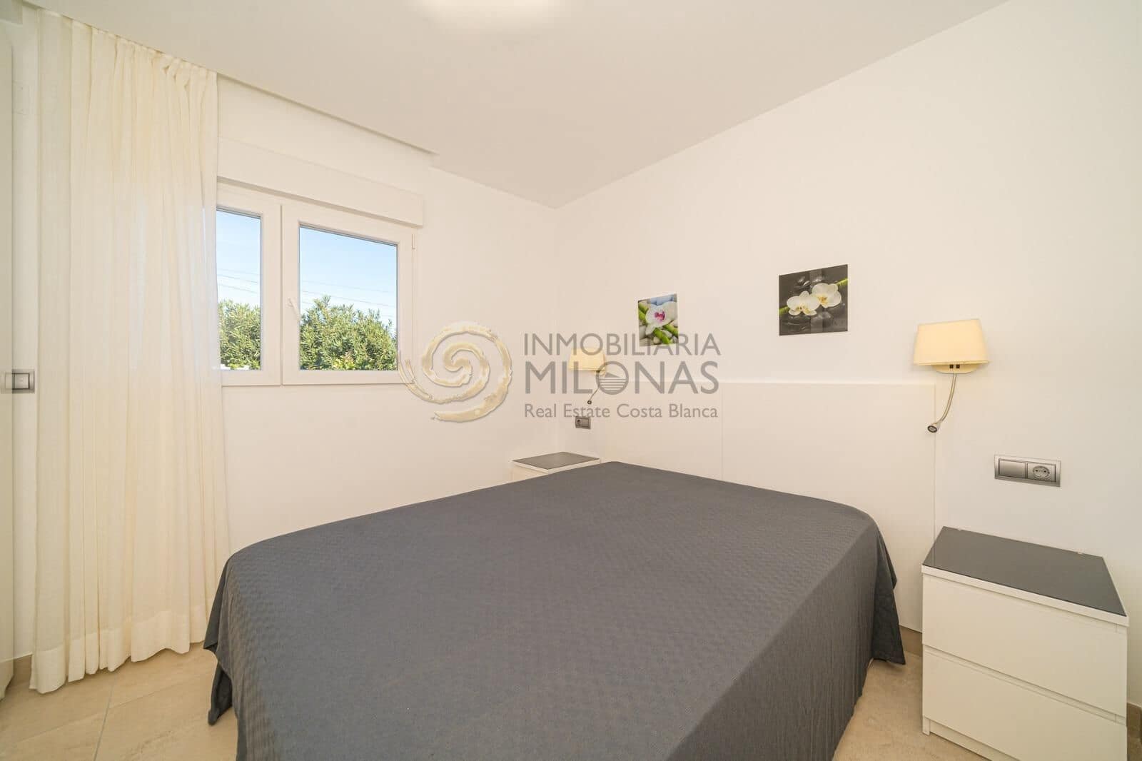 4 bedroom Villa for sale in Alfaz del Pi / L'Alfas del Pi with pool garage - € 1,195,000 (Ref: 8865967)