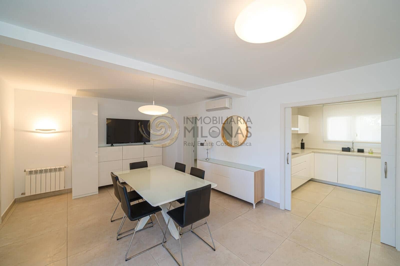 4 bedroom Villa for sale in Alfaz del Pi / L'Alfas del Pi with pool garage - € 1,195,000 (Ref: 8865967)