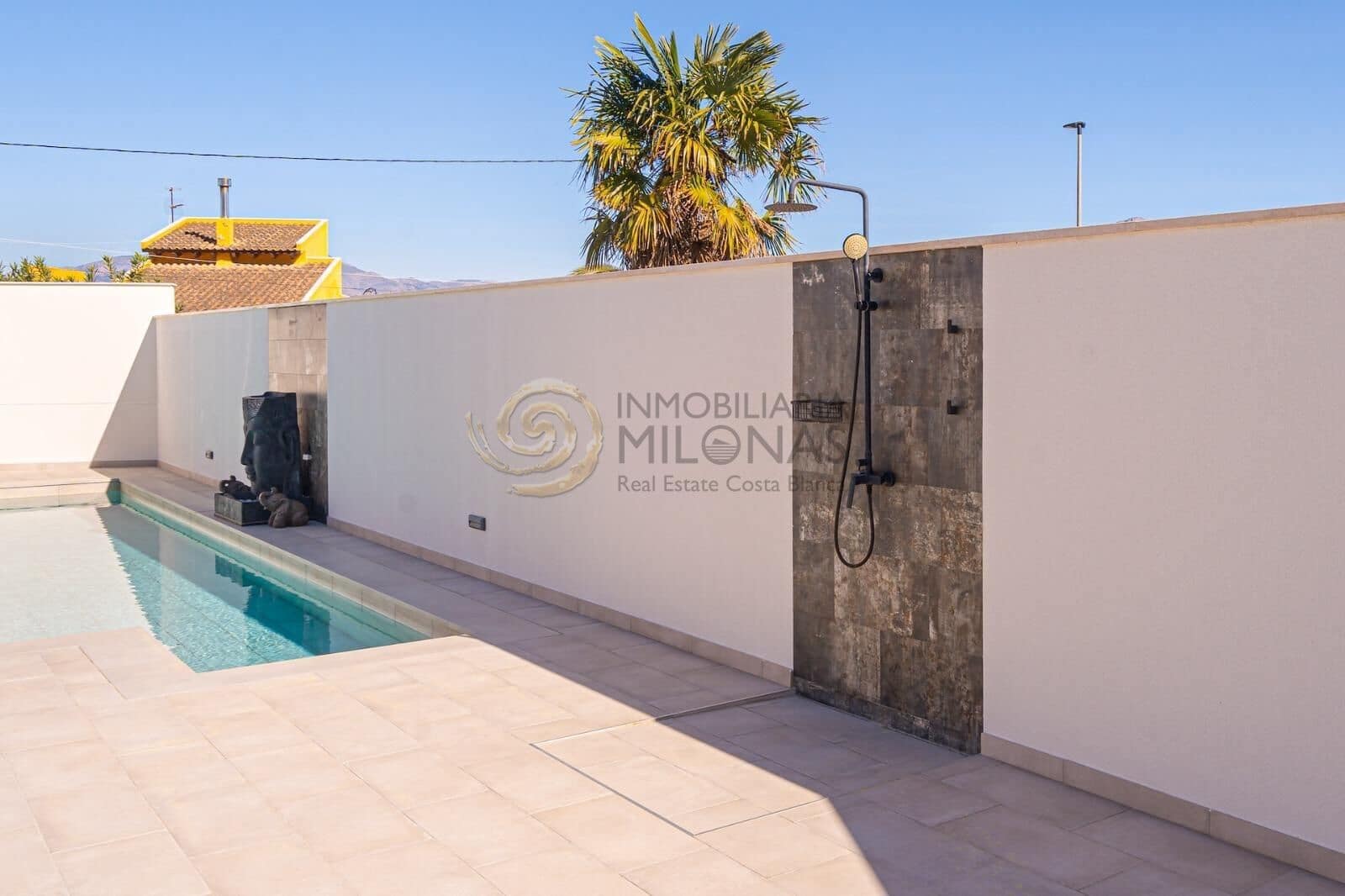 4 bedroom Villa for sale in Alfaz del Pi / L'Alfas del Pi with pool garage - € 1,195,000 (Ref: 8865967)