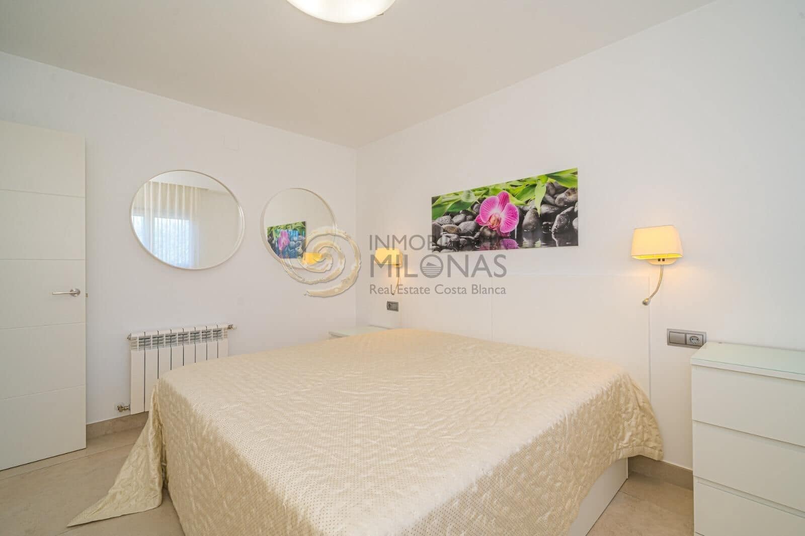 4 bedroom Villa for sale in Alfaz del Pi / L'Alfas del Pi with pool garage - € 1,195,000 (Ref: 8865967)