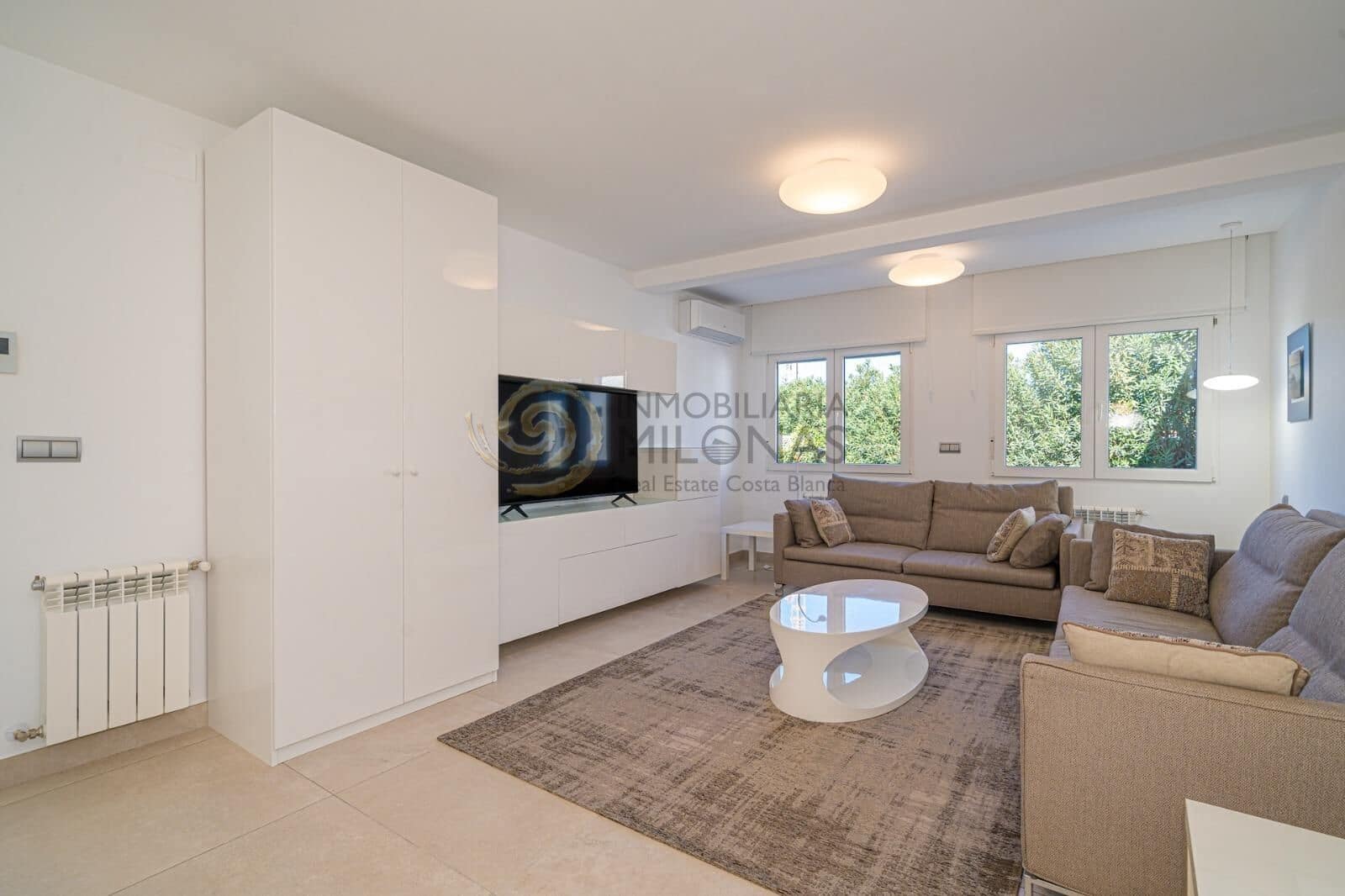 4 bedroom Villa for sale in Alfaz del Pi / L'Alfas del Pi with pool garage - € 1,195,000 (Ref: 8865967)