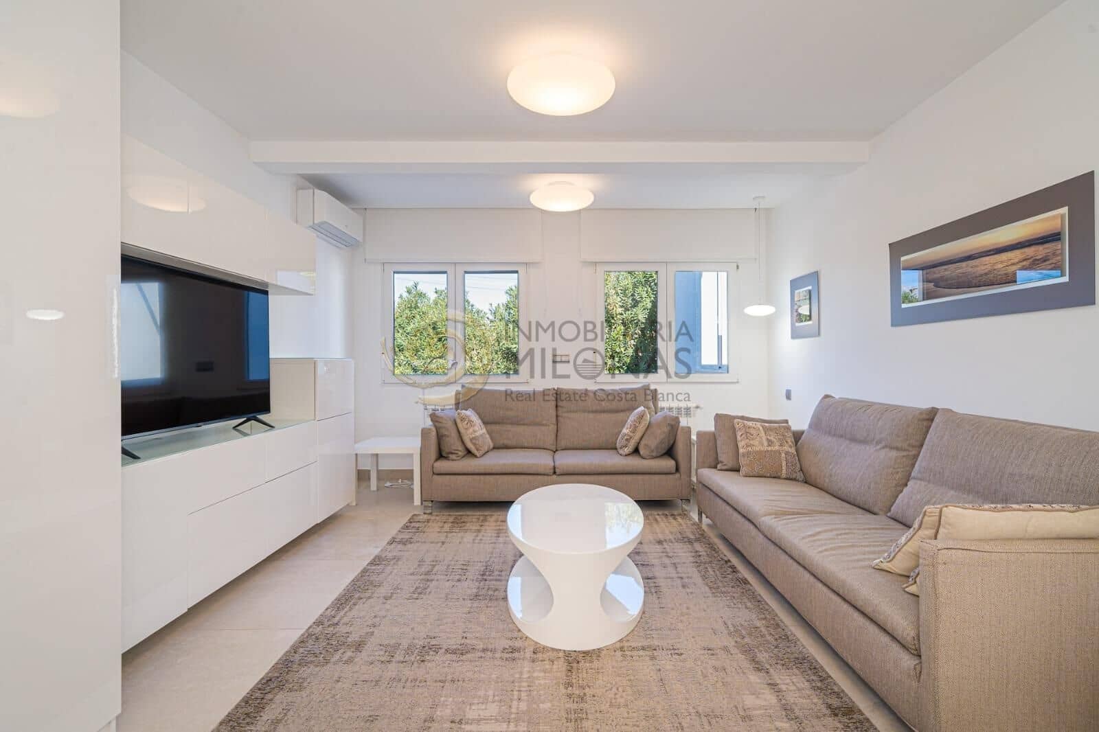 4 bedroom Villa for sale in Alfaz del Pi / L'Alfas del Pi with pool garage - € 1,195,000 (Ref: 8865967)