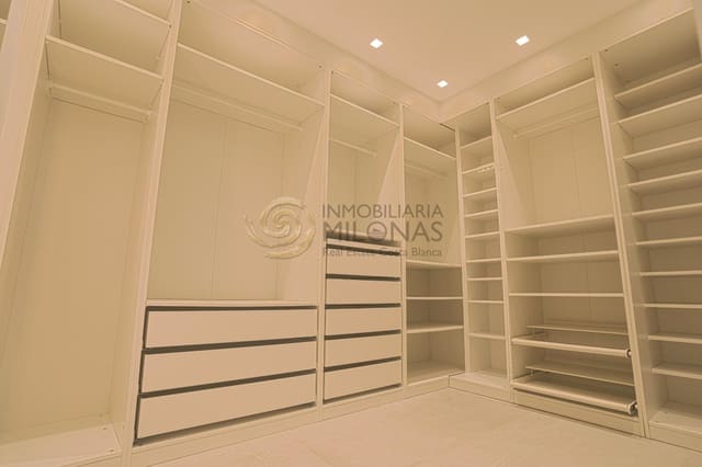 3 chambre Villa/Maison à vendre à Albir, Alfaz del Pi / L'Alfàs del Pi avec piscine - 825 000 € (Ref: 8865968)