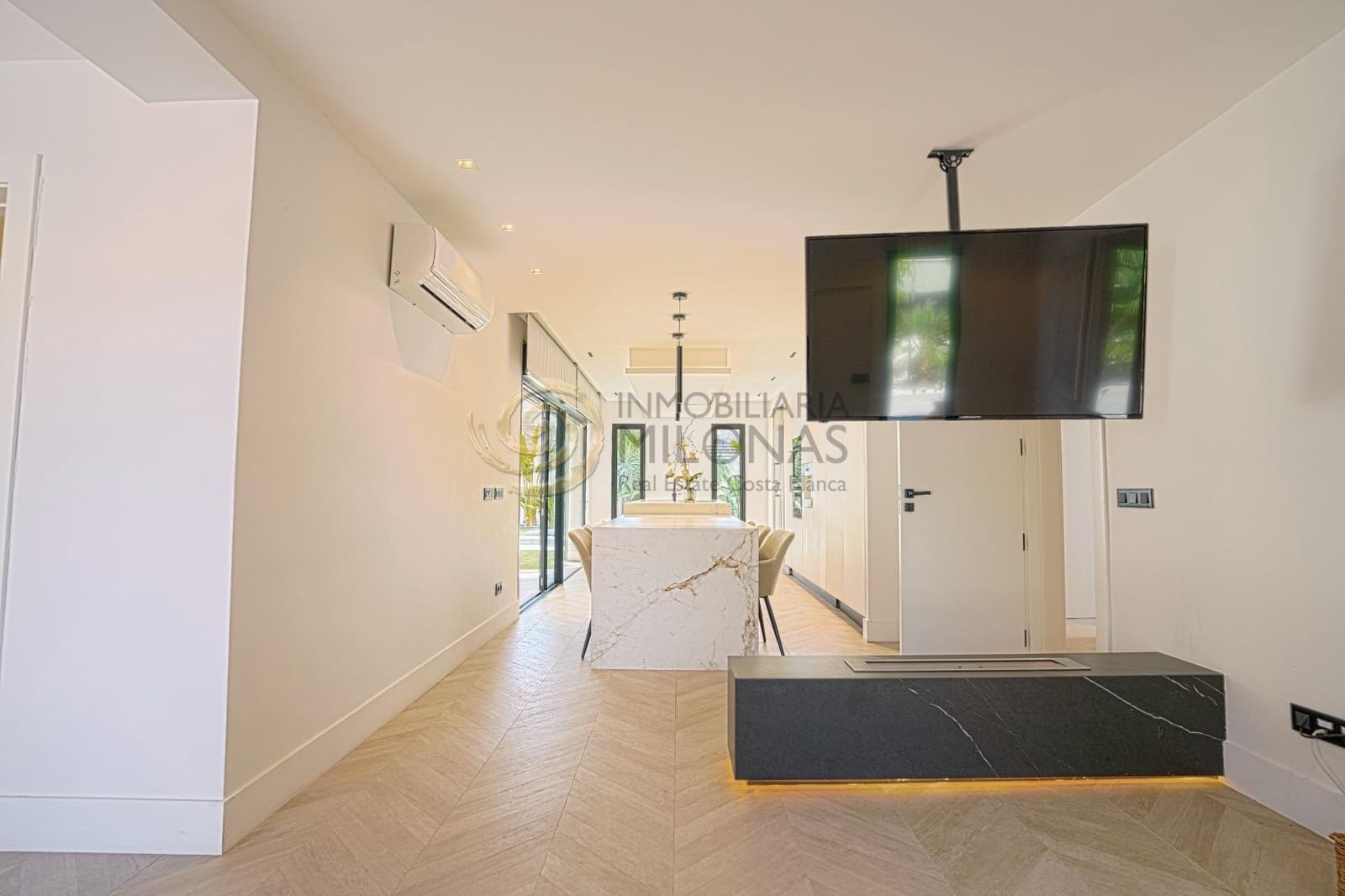 3 bedroom Villa for sale in Albir with pool - € 825,000 (Ref: 8865968)