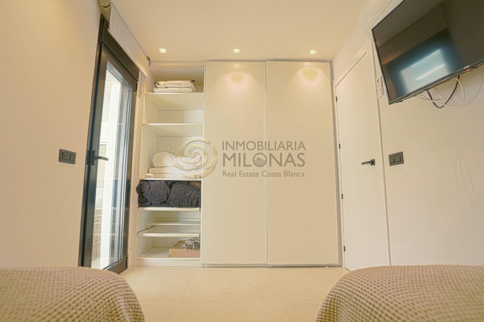 3 bedroom Villa for sale in Albir with pool - € 825,000 (Ref: 8865968)