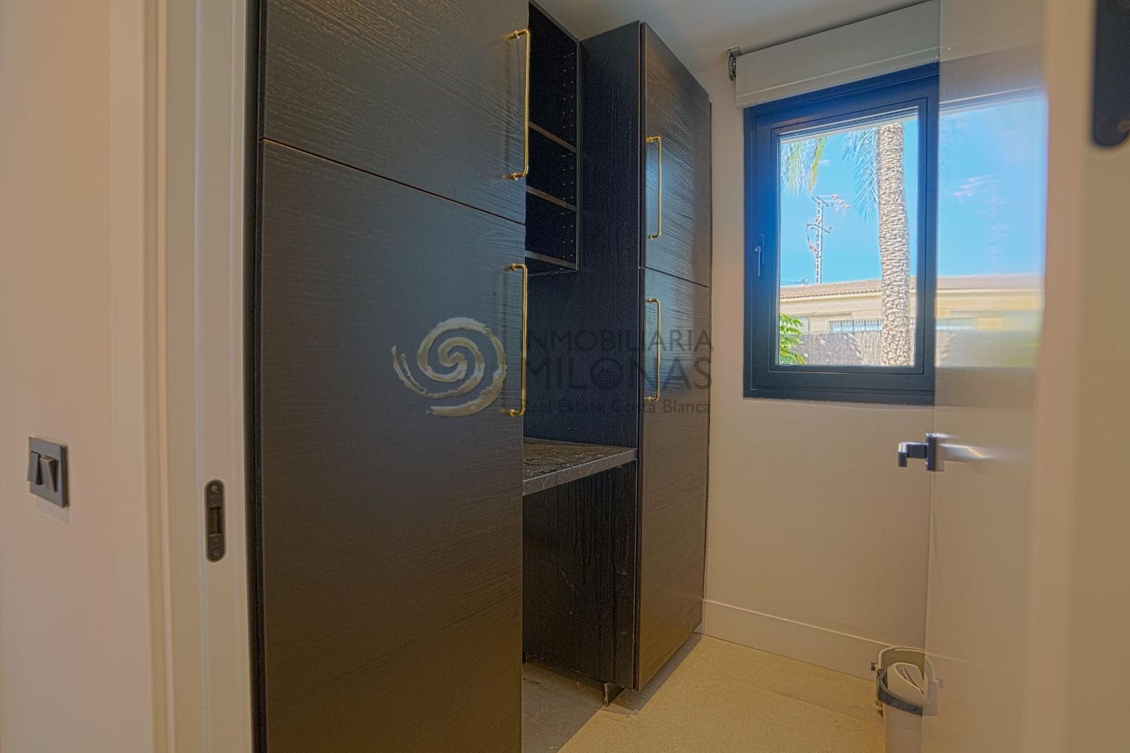 3 bedroom Villa for sale in Albir with pool - € 825,000 (Ref: 8865968)