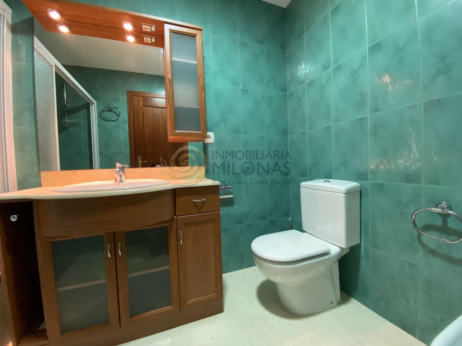 4 slaapkamer Flat te huur in Benidorm met zwembad garage - € 1.800 (Ref: 8865969)