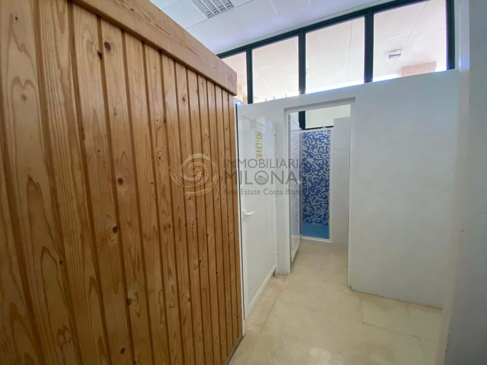 4 slaapkamer Flat te huur in Benidorm met zwembad garage - € 1.800 (Ref: 8865969)