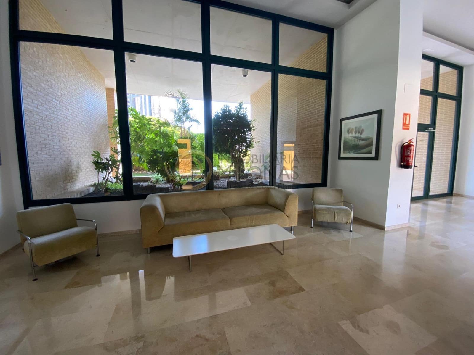 4 slaapkamer Flat te huur in Benidorm met zwembad garage - € 1.800 (Ref: 8865969)