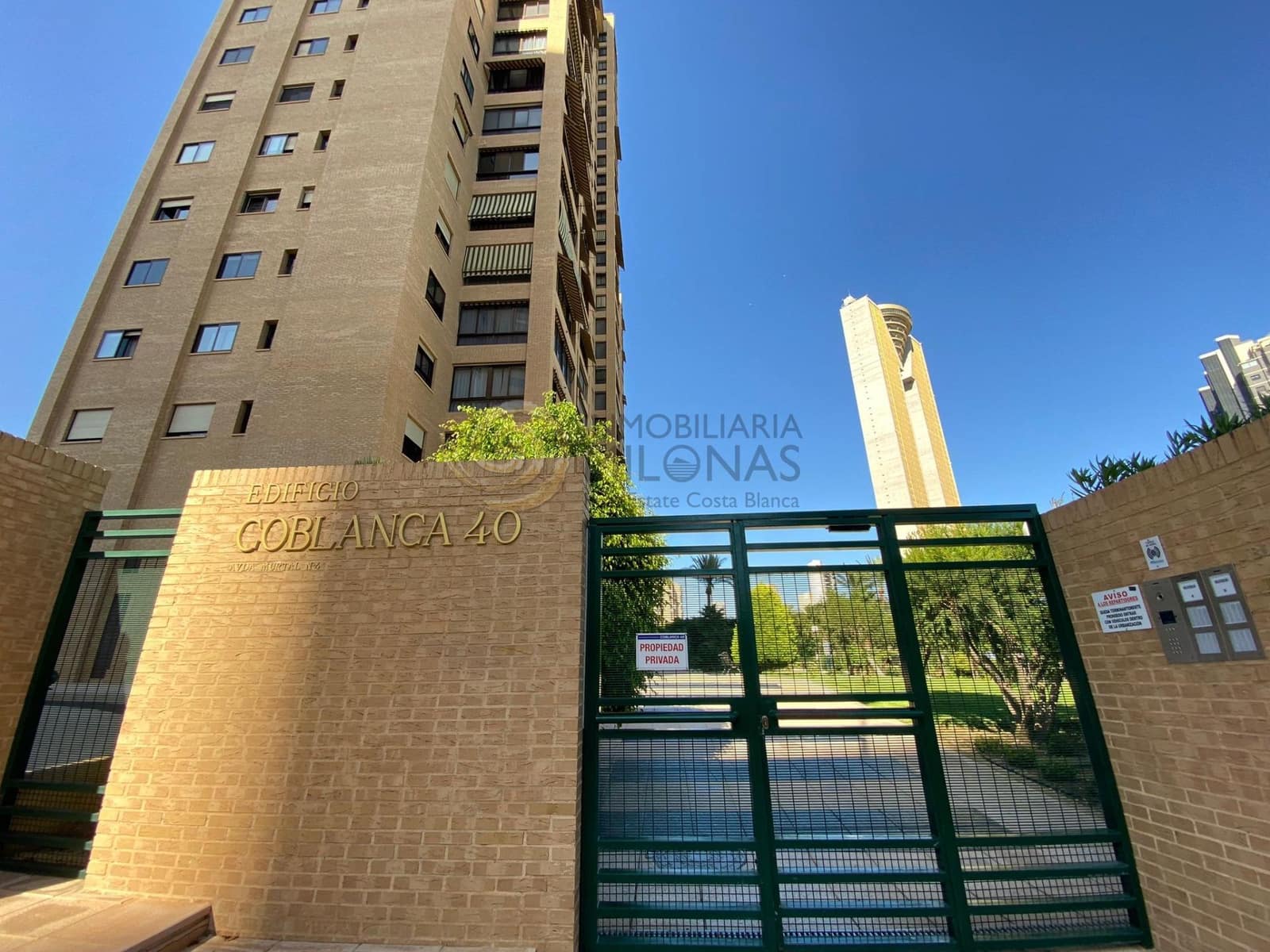 4 slaapkamer Flat te huur in Benidorm met zwembad garage - € 1.800 (Ref: 8865969)