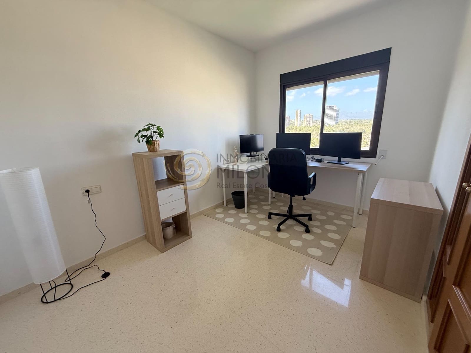 4 bedroom Flat for rent in Benidorm with pool - € 1,800 (Ref: 8865969)