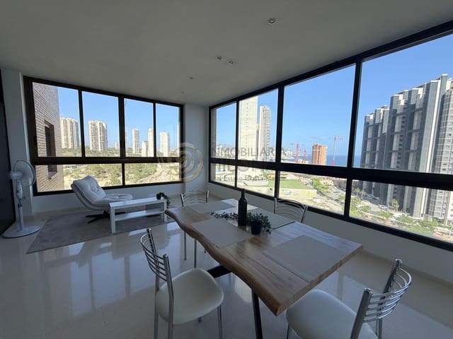 4 soverom Leilighet til leie i Playa Poniente, Benidorm med svømmebasseng garasje - € 1 800 (Ref: 8865969)