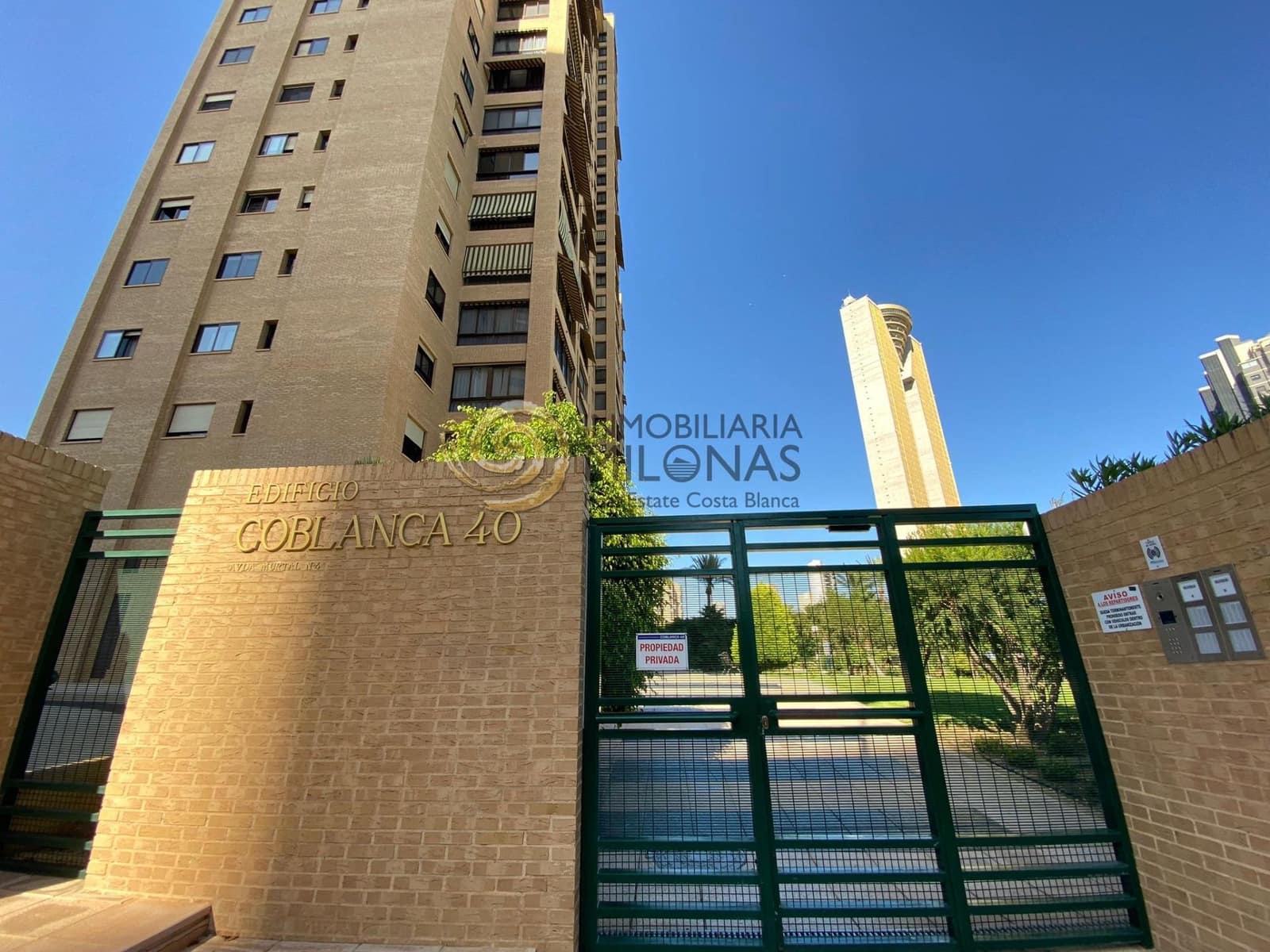 4 bedroom Flat for rent in Benidorm with pool - € 1,800 (Ref: 8865969)